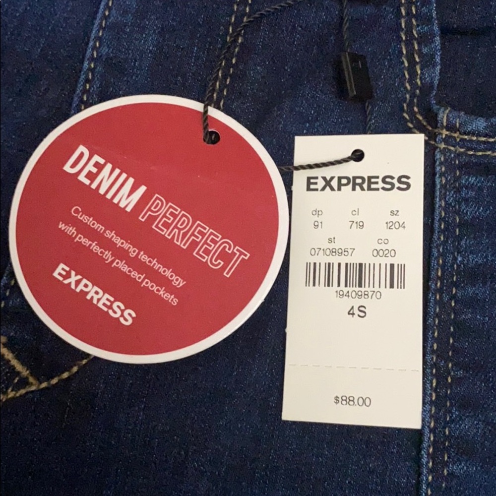Express Jeans - Picture 3 of 5